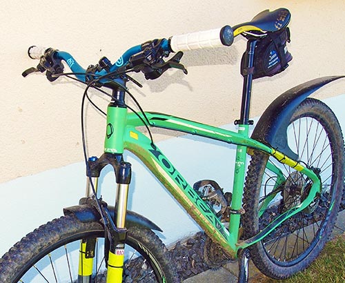 Photograph of Deity Topsoil handlebar on Orbea MX10 mountain bike.